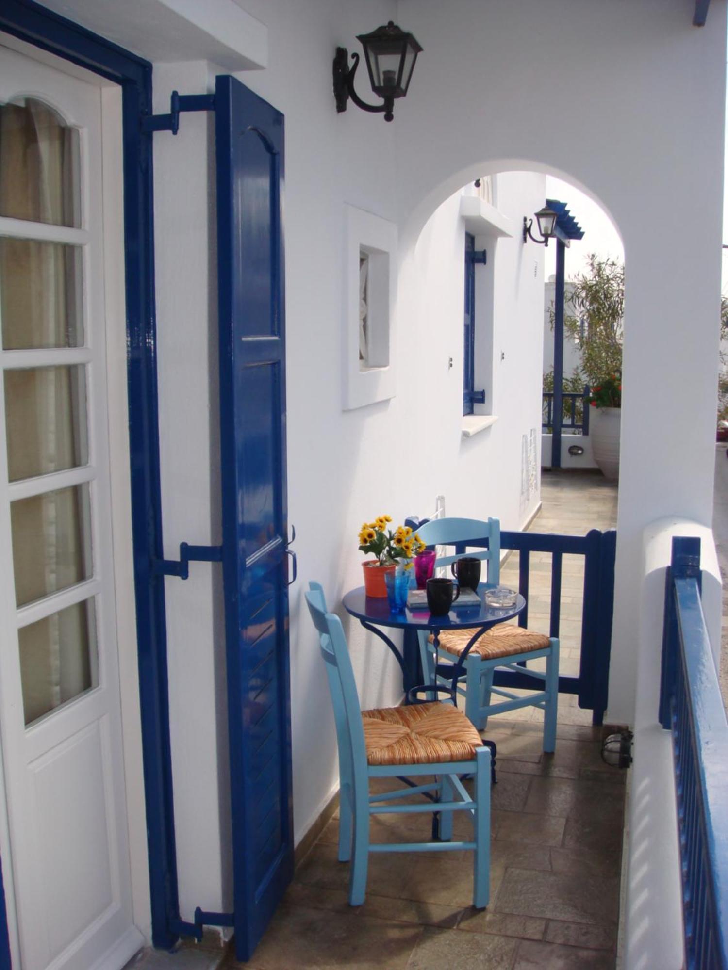 Boussetil Rooms Capanmat Tinos Exterior photo